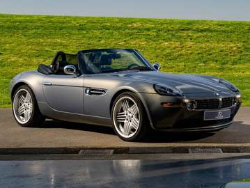 4.9i V8  Stratus Grau  Hardtop