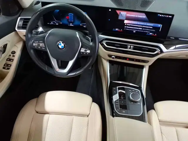 BMW 3 Series view 10