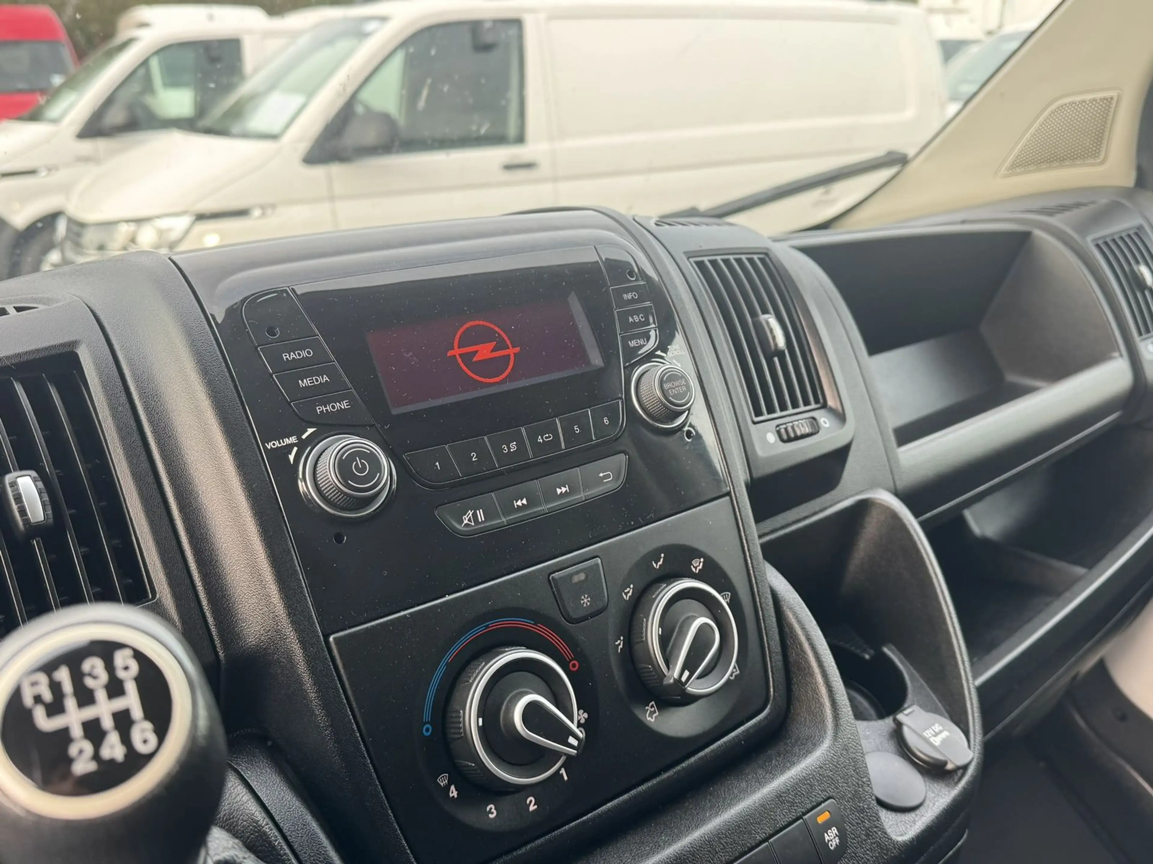 Opel Movano Kasten 2.2CDTi L4H2 Klima*Tempomat — photo 9
