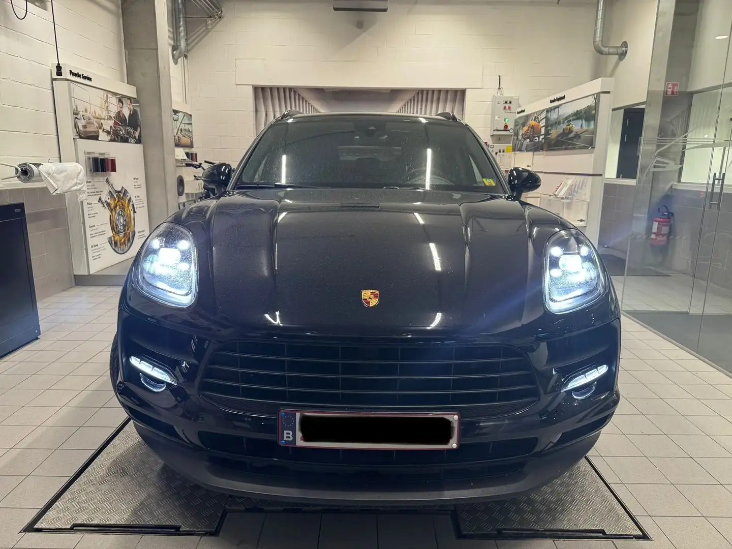 Porsche Macan Macan S 2.9 V6 BiTurbo PDK Noir - 1