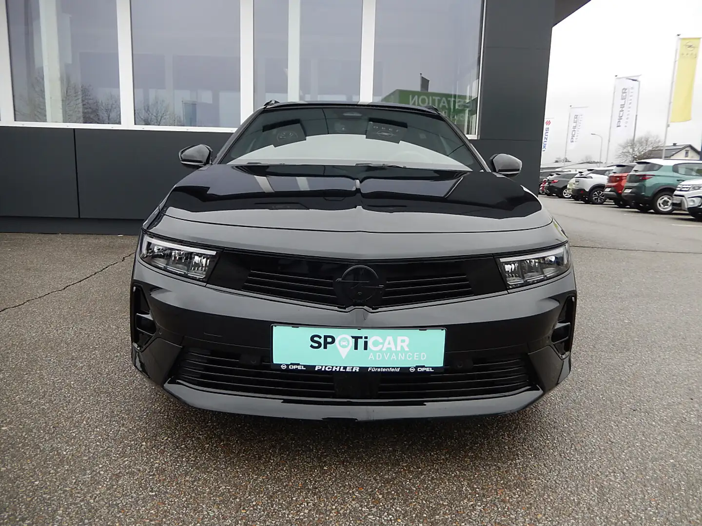 Opel Astra ST 1,2 Turbo MHEV GS Aut. Schwarz - 2