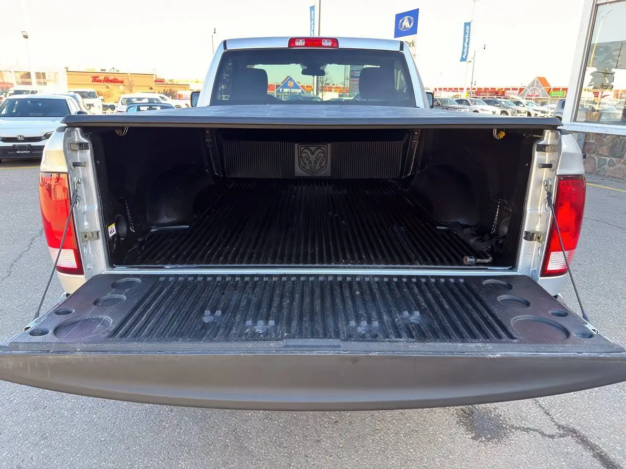 RAM 1500 снимка RAM 1500