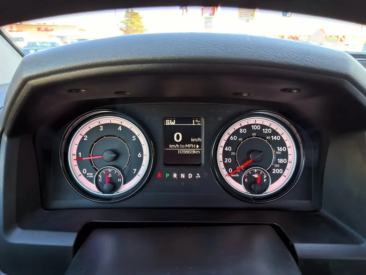 RAM 1500 снимка RAM 1500