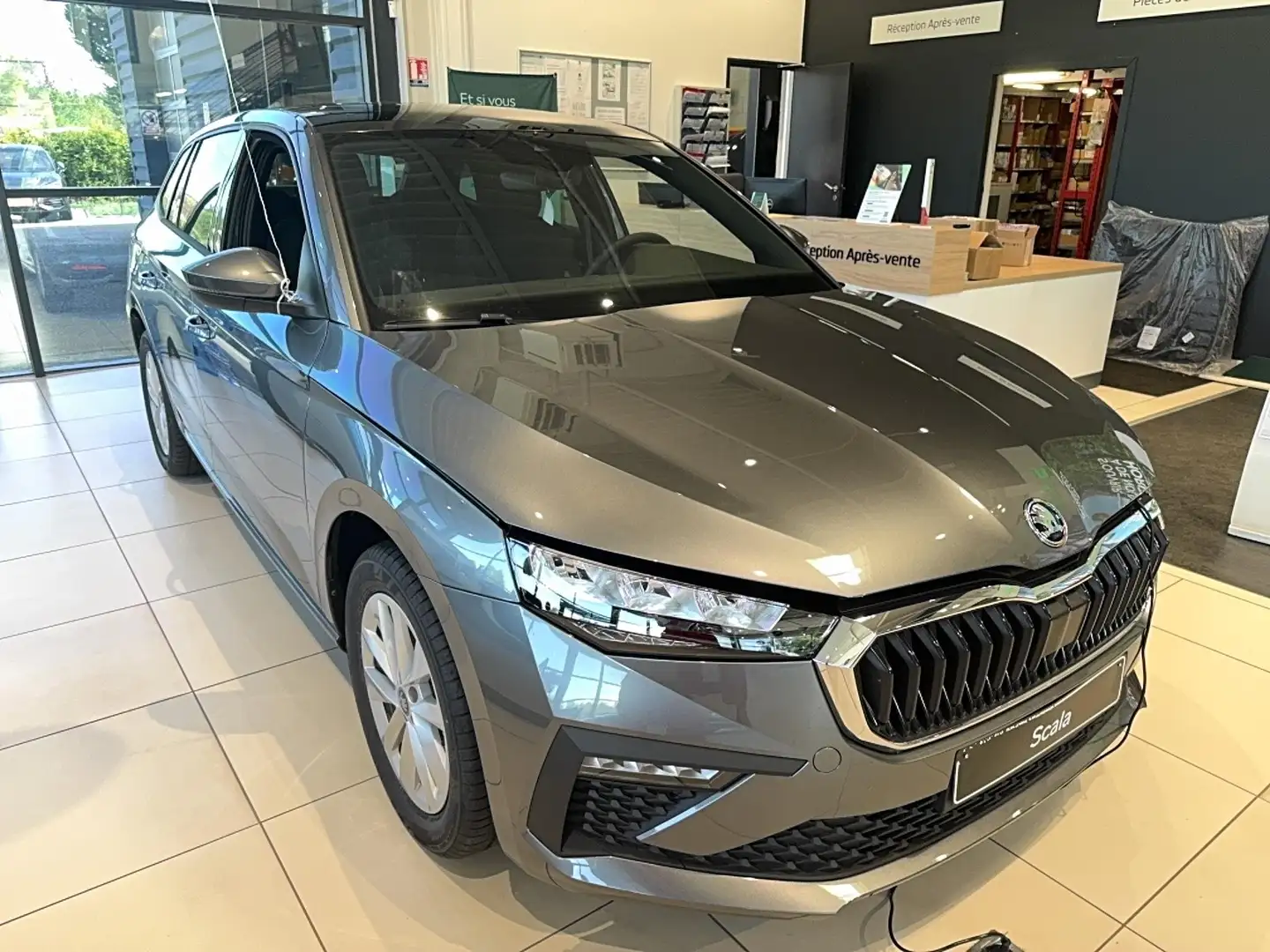 Skoda Scala Scala 1.0 TSI Evo 2 116 ch DSG7 Gris - 1