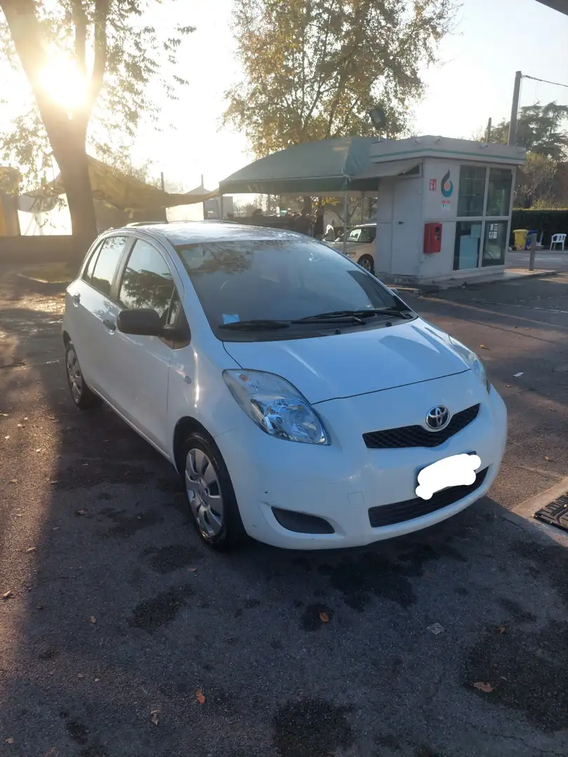 Toyota Yaris 5p 1.0 Expo c/clima - 1