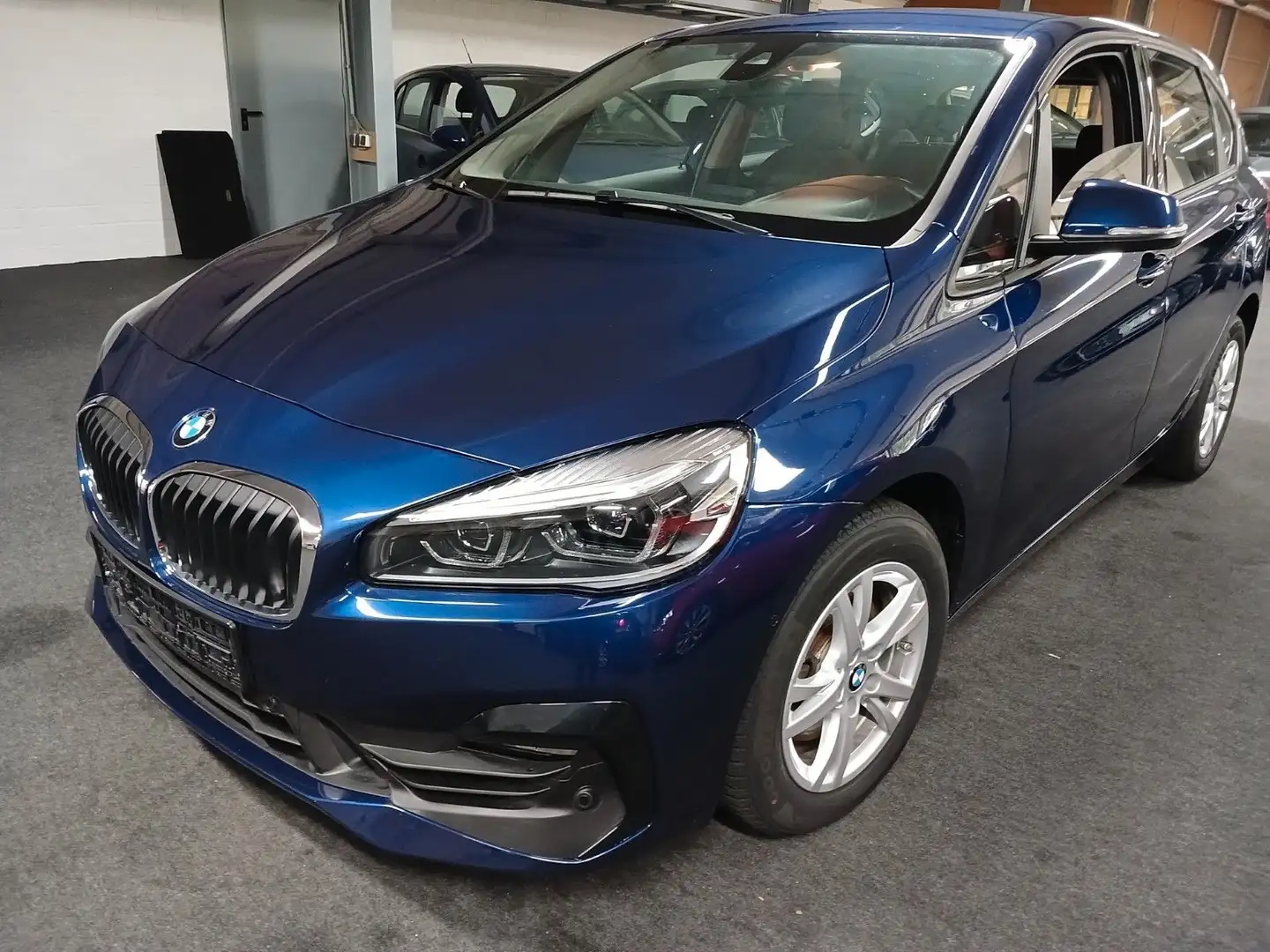 BMW 220 Active Tourer NAVI AUTOM TUV NEU Blau - 1