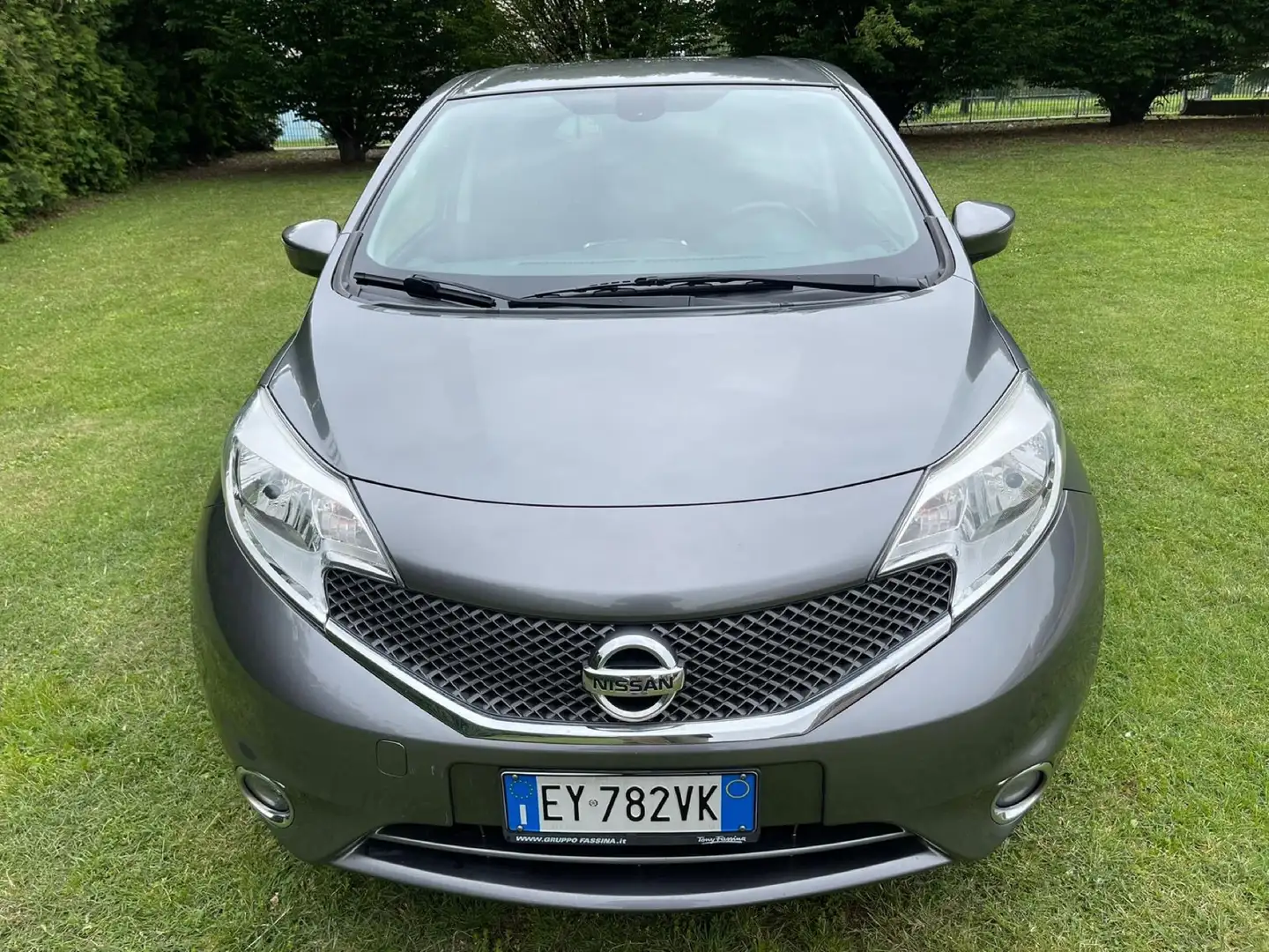 Nissan Note 1.5 dci Visia Szary - 1