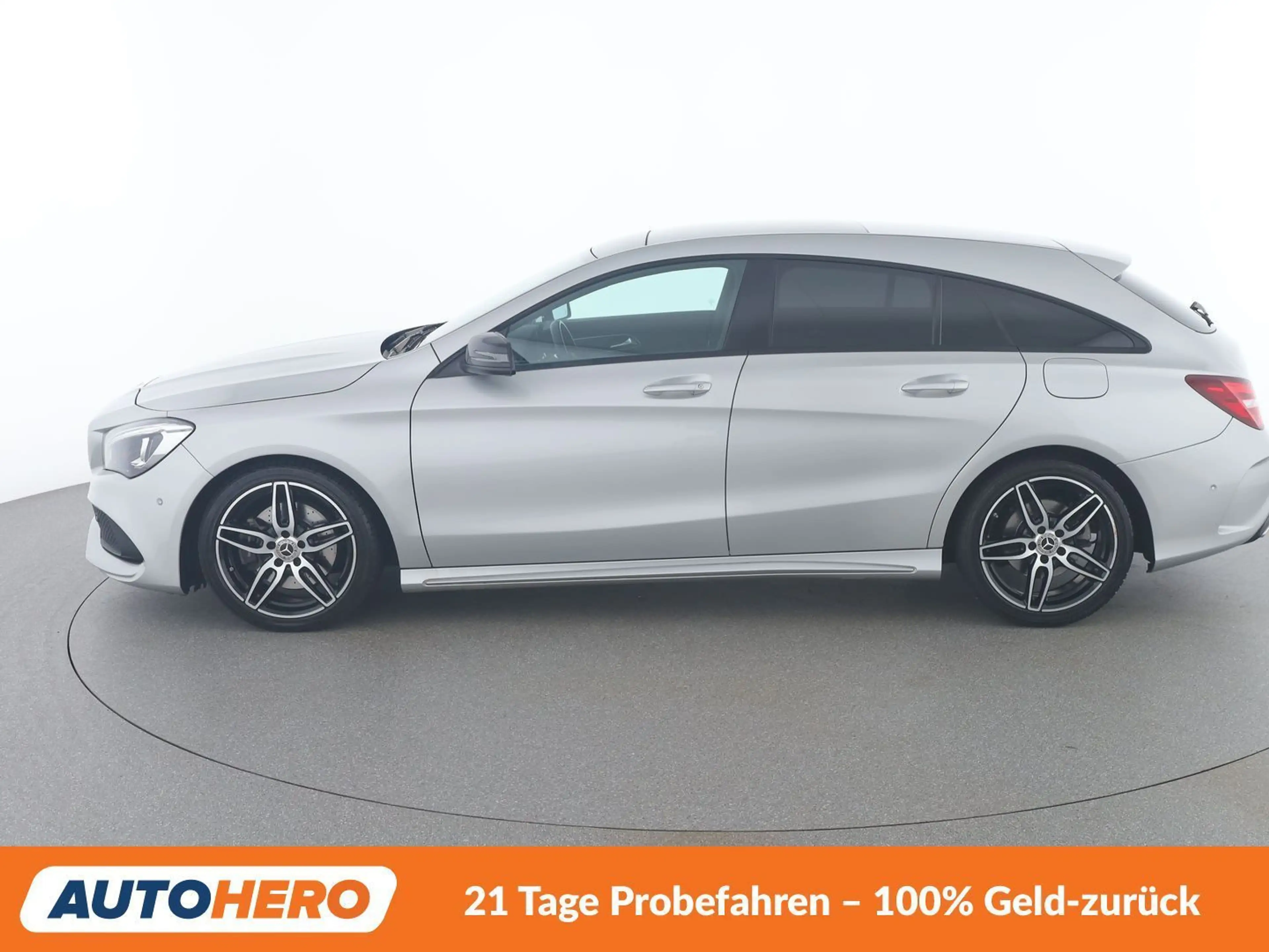 Mercedes-Benz CLA 220 CLA 220 Shooting Brake AMG Line — photo 3