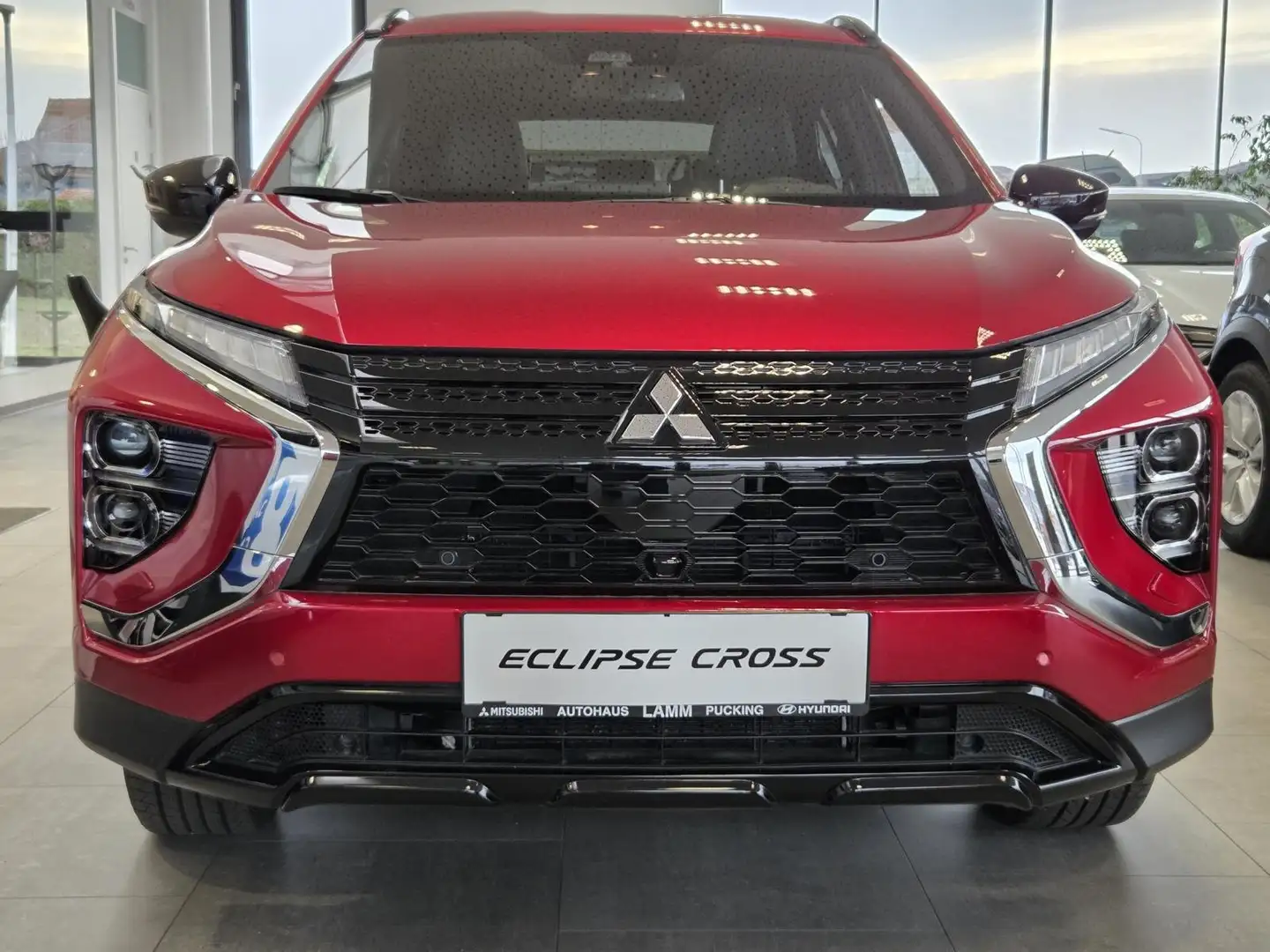 Mitsubishi Eclipse Cross Eclipse Cross 2,4 PHEV 4WD 45 Jahre Edition CVT Rot - 1