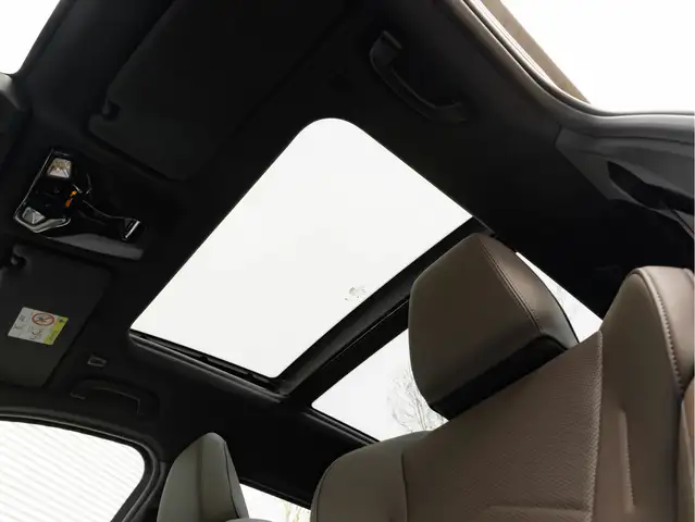 BMW X1 view 4