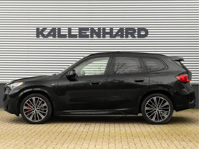 BMW X1 view 7