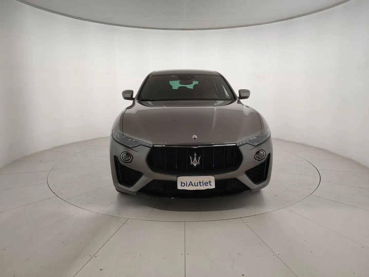 Maserati Levante 3.0 V6 Granlusso 275cv auto my19 Gris - 2