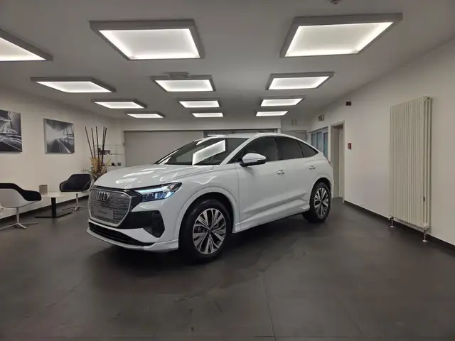 Audi Q4 e-tron Sportback S line e-tron 45 286ch / 210kW