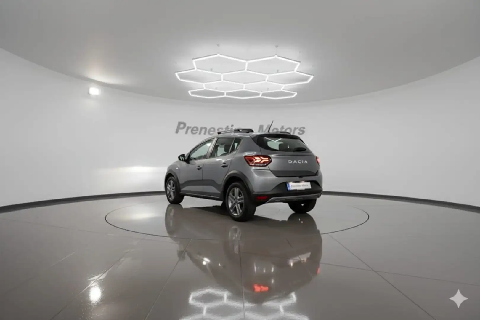 Dacia Sandero Stepway 1.0 TCe ECO-G Extreme No Vincoli Gris - 2