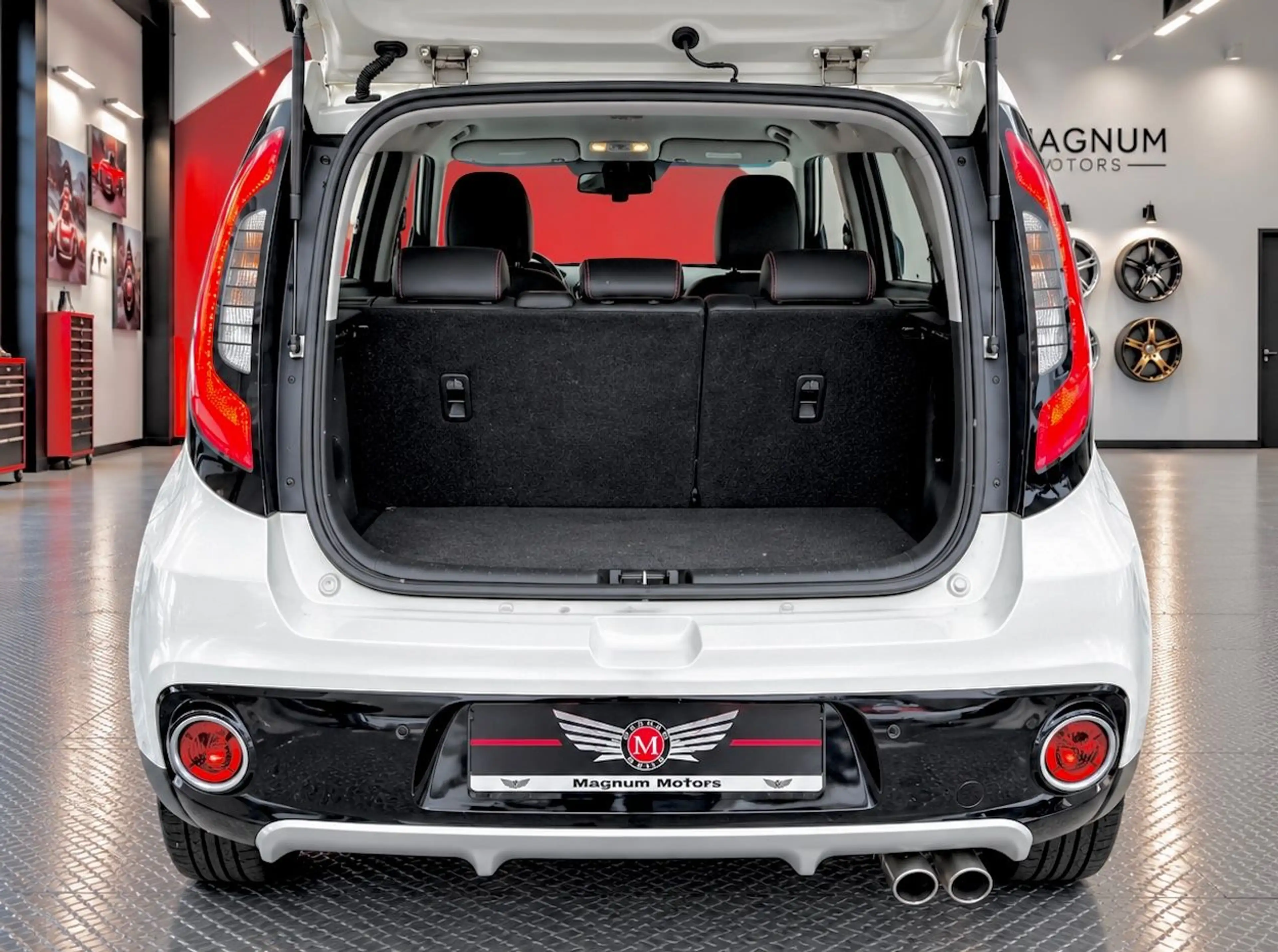 Kia Soul SOUL 1.6 TGDi TURBO *Aut.*Navi*Bi-Xenon*R-Cam* — photo 10