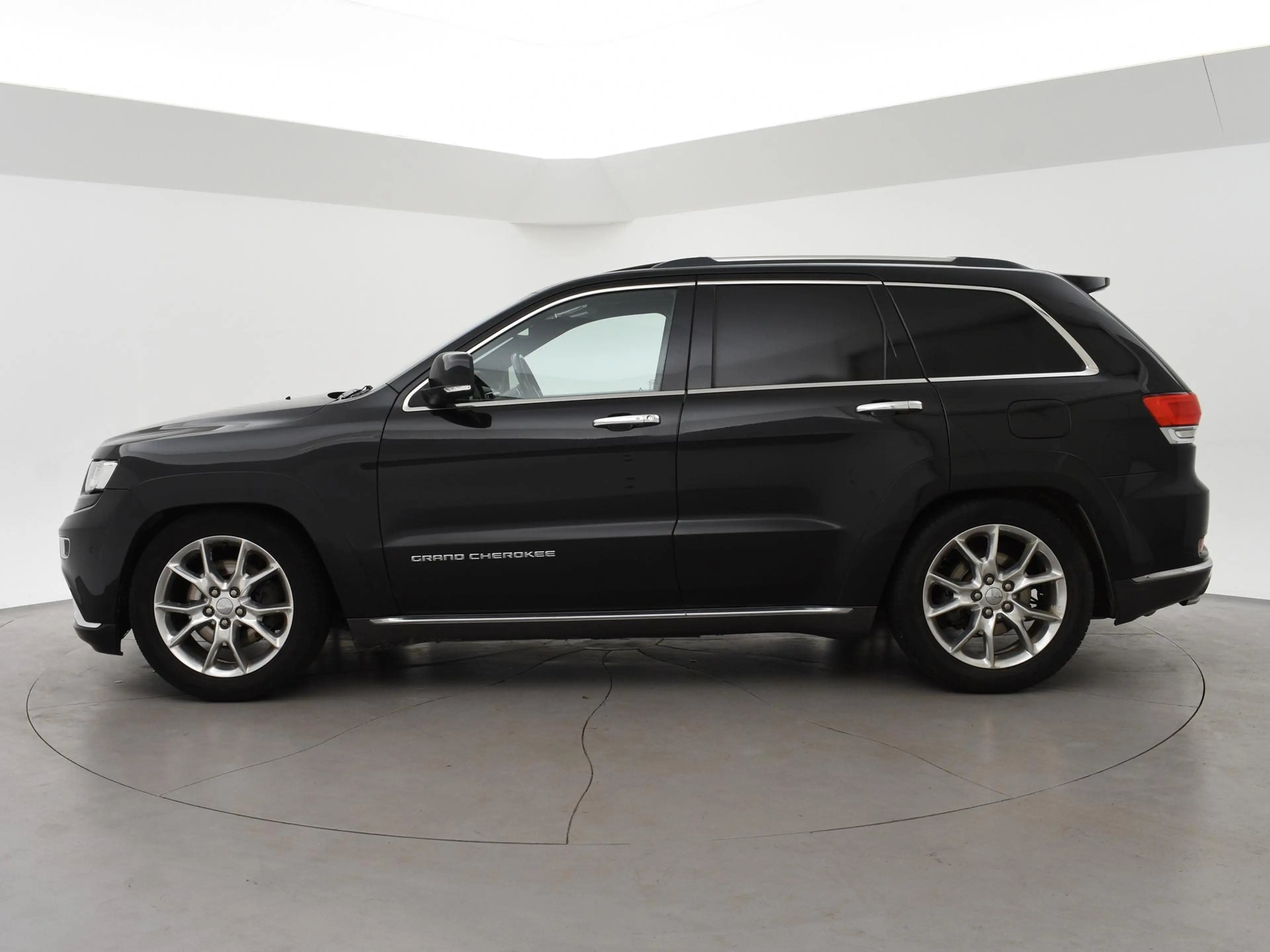 Jeep Grand Cherokee 3.0 CRD 250 PK SUMMIG GRIJS KENTEKEN ROETFILTER EN — photo 5