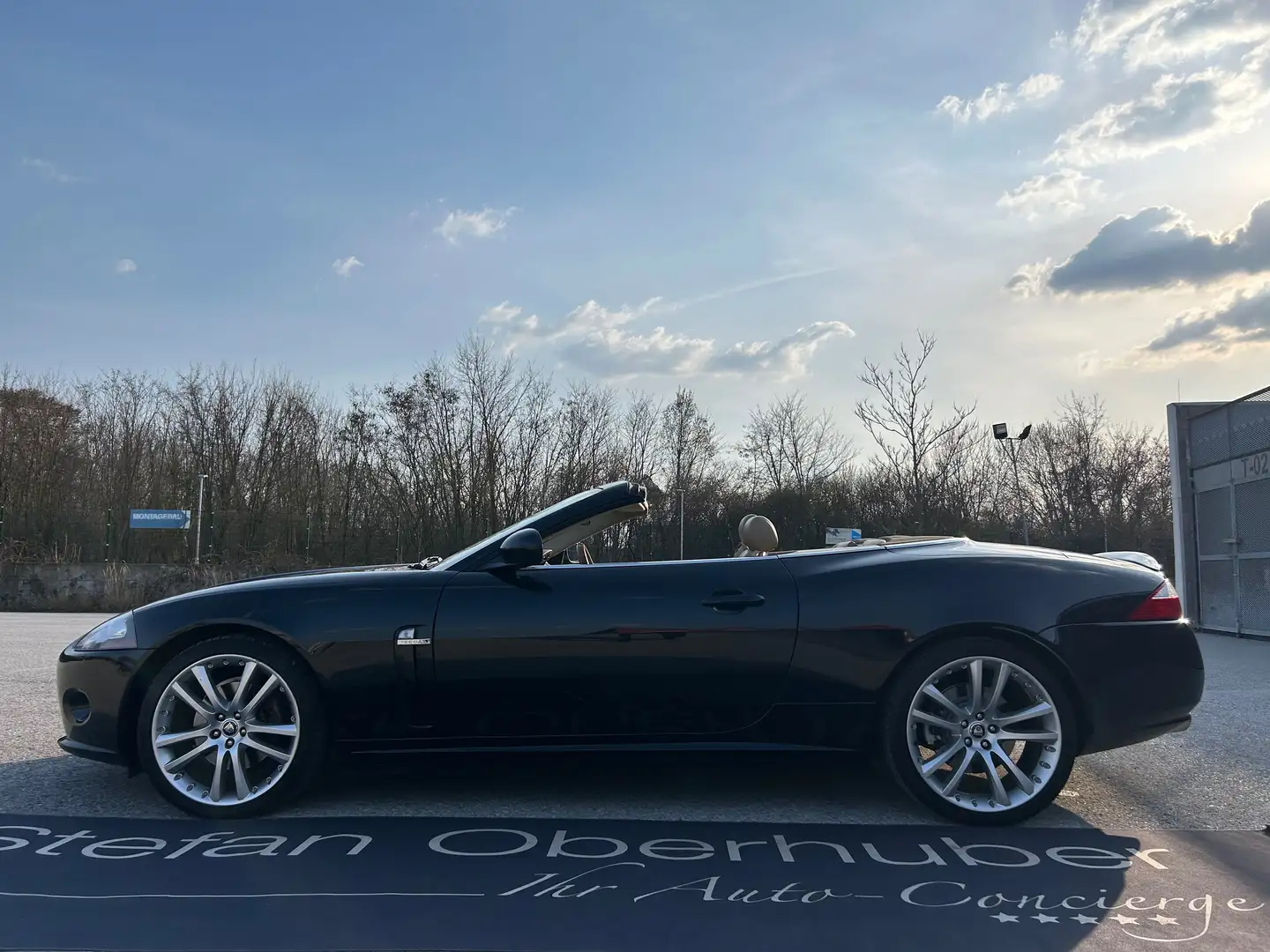Jaguar XK 4.2 Cabrio Schwarz - 1