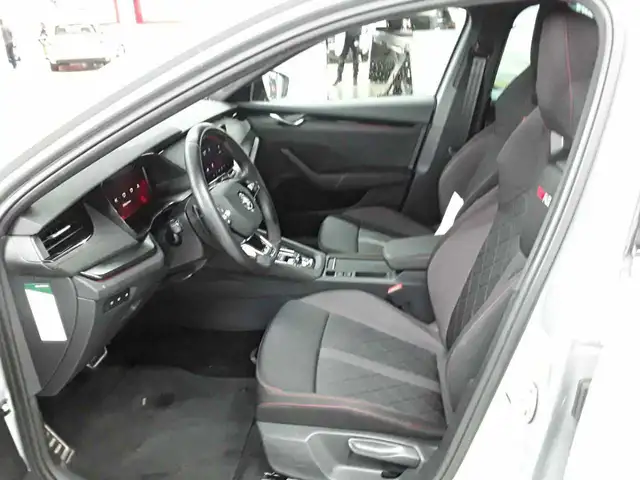 Skoda Octavia view 7