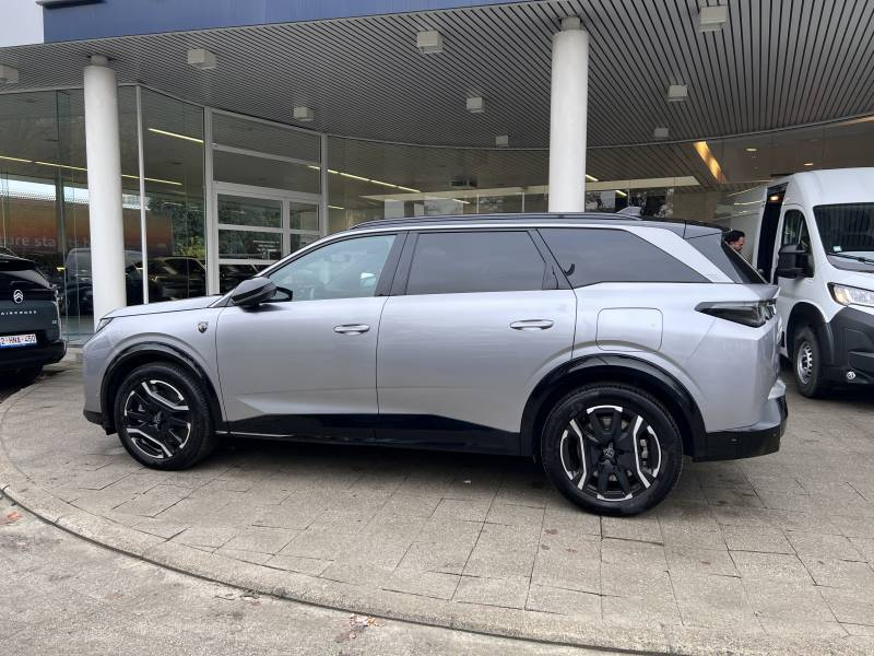 Peugeot 5008 3 e-5008 210 GT — photo 14