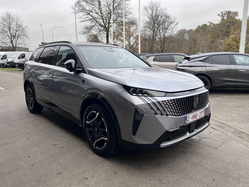 Peugeot 5008 3 e-5008 210 GT — photo 8