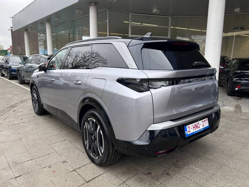 Peugeot 5008 3 e-5008 210 GT — photo 13