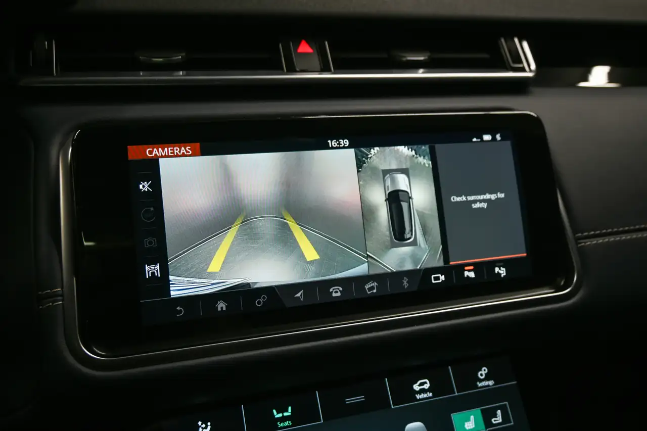 Land Rover Range Rover Velar снимка Land Rover Range Rover Velar