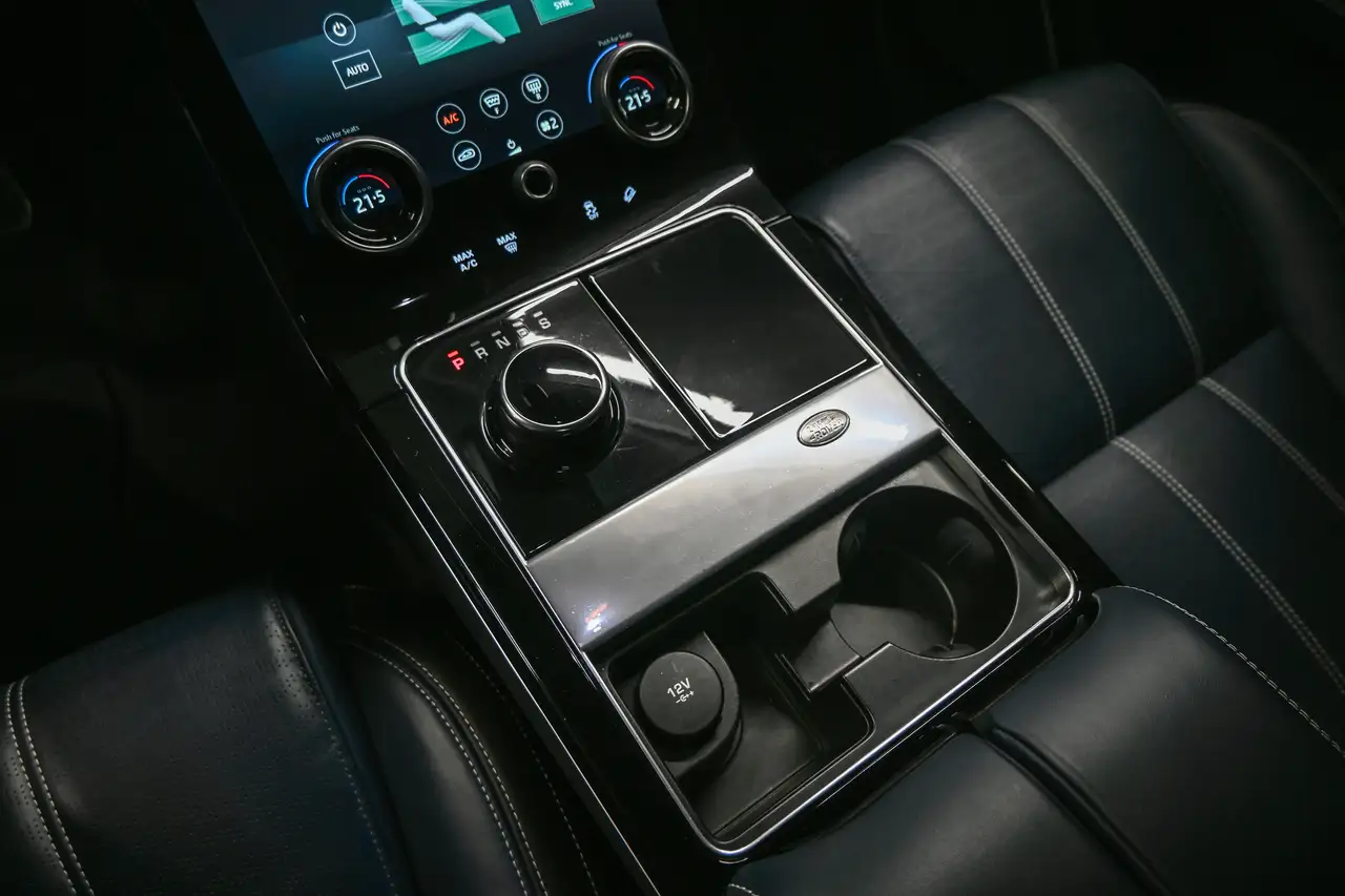 Land Rover Range Rover Velar снимка Land Rover Range Rover Velar