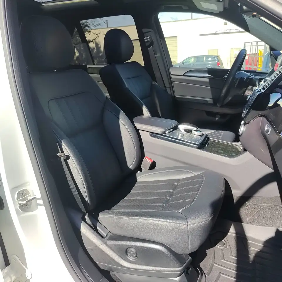 Mercedes-Benz GLE снимка Mercedes-Benz GLE