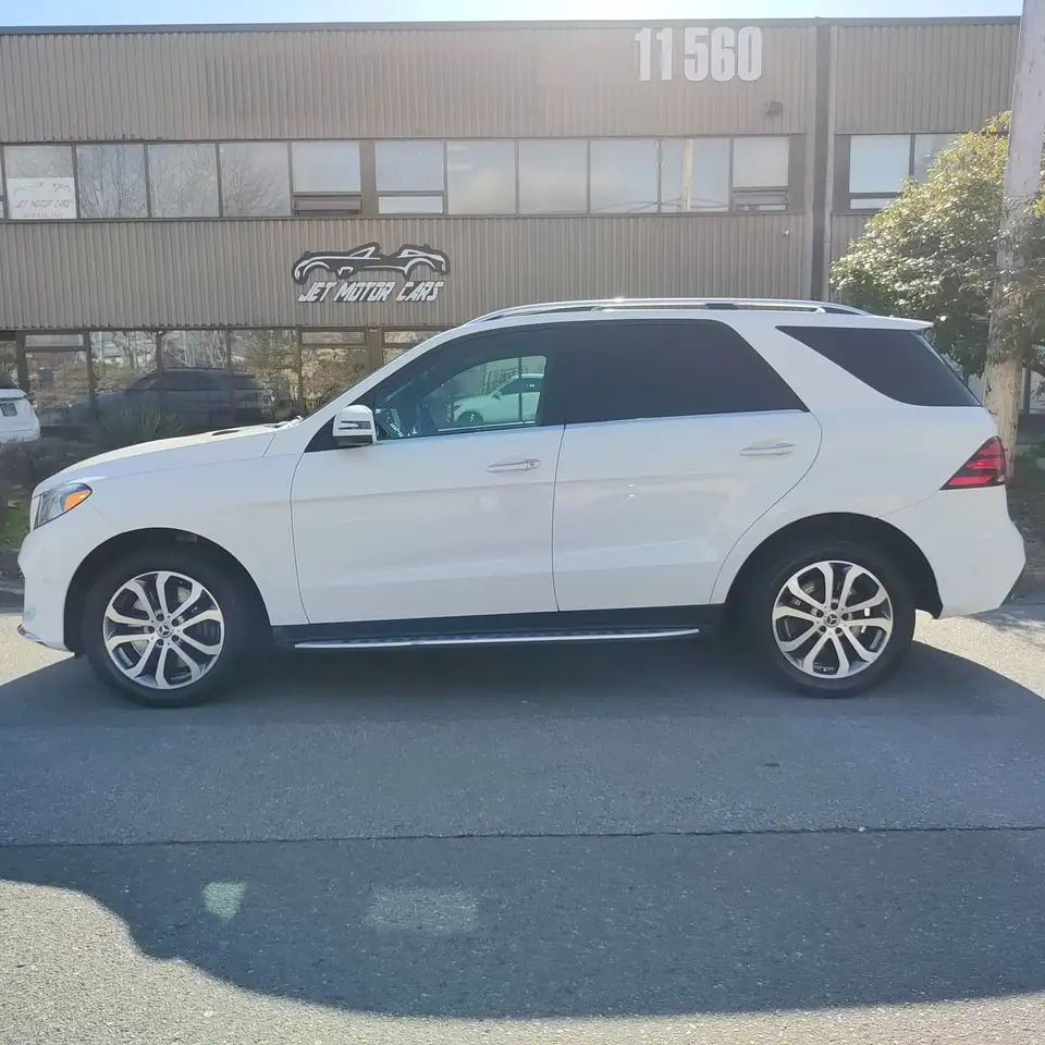 Mercedes-Benz GLE снимка Mercedes-Benz GLE
