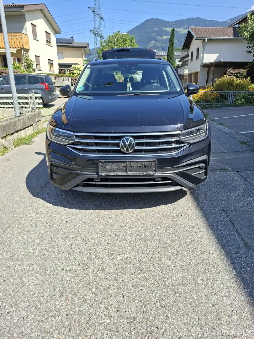 Volkswagen Tiguan Allspace 2,0 TDI SCR Life Schwarz - 1