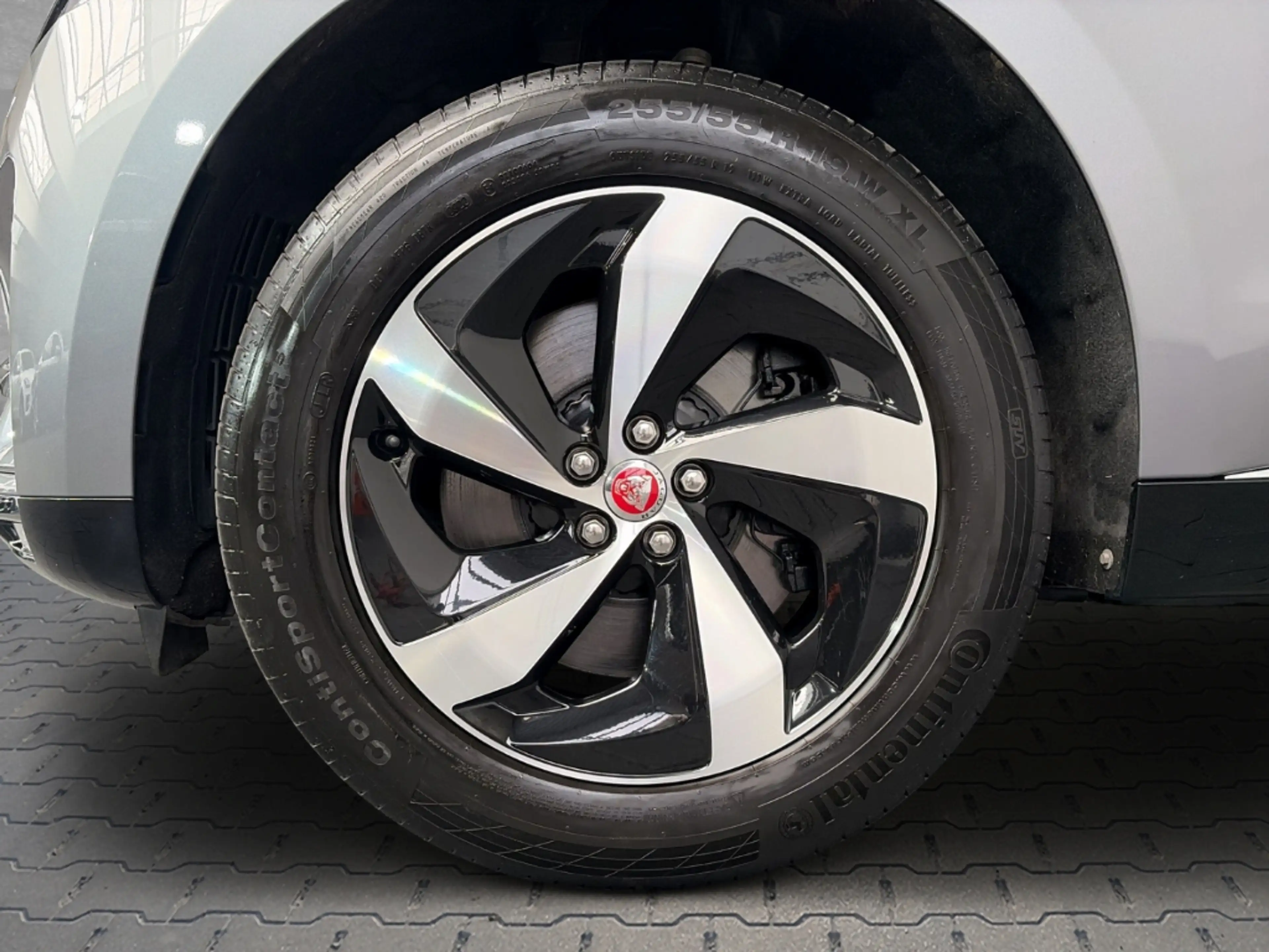 Jaguar F-Pace D300 S *SHZ* *LHZ* *ACC* *NSW* — photo 9