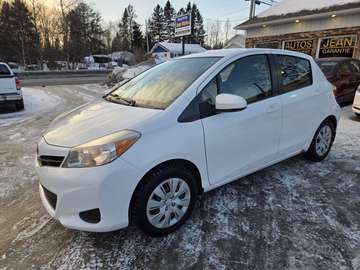 LE Hatchback Auto | A/C | VITRES ÉLECTRIQUES