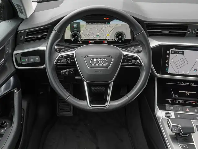 Audi A6 view 11