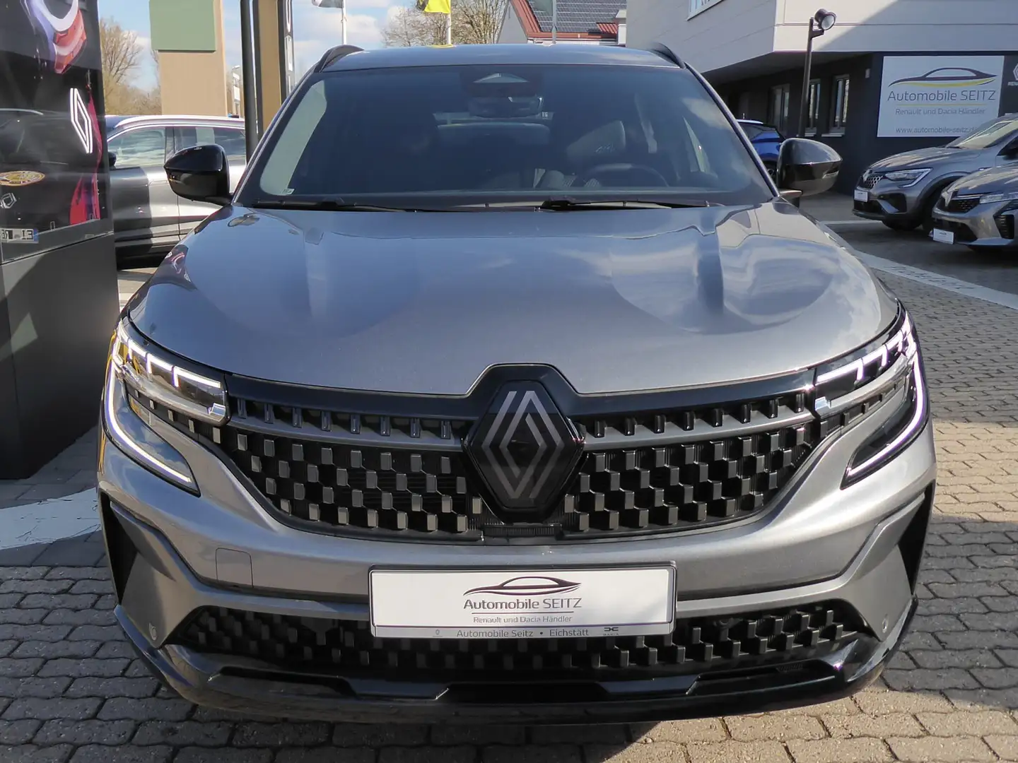 Renault Espace E-TECH Full Hybrid 200 Esprit Alpine 5-Sitzer Gris - 2