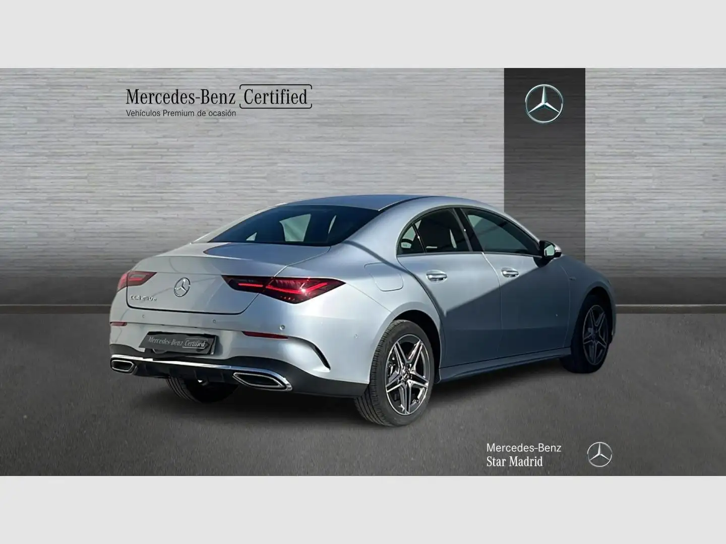 Mercedes-Benz CLA 250 e Plateado - 2
