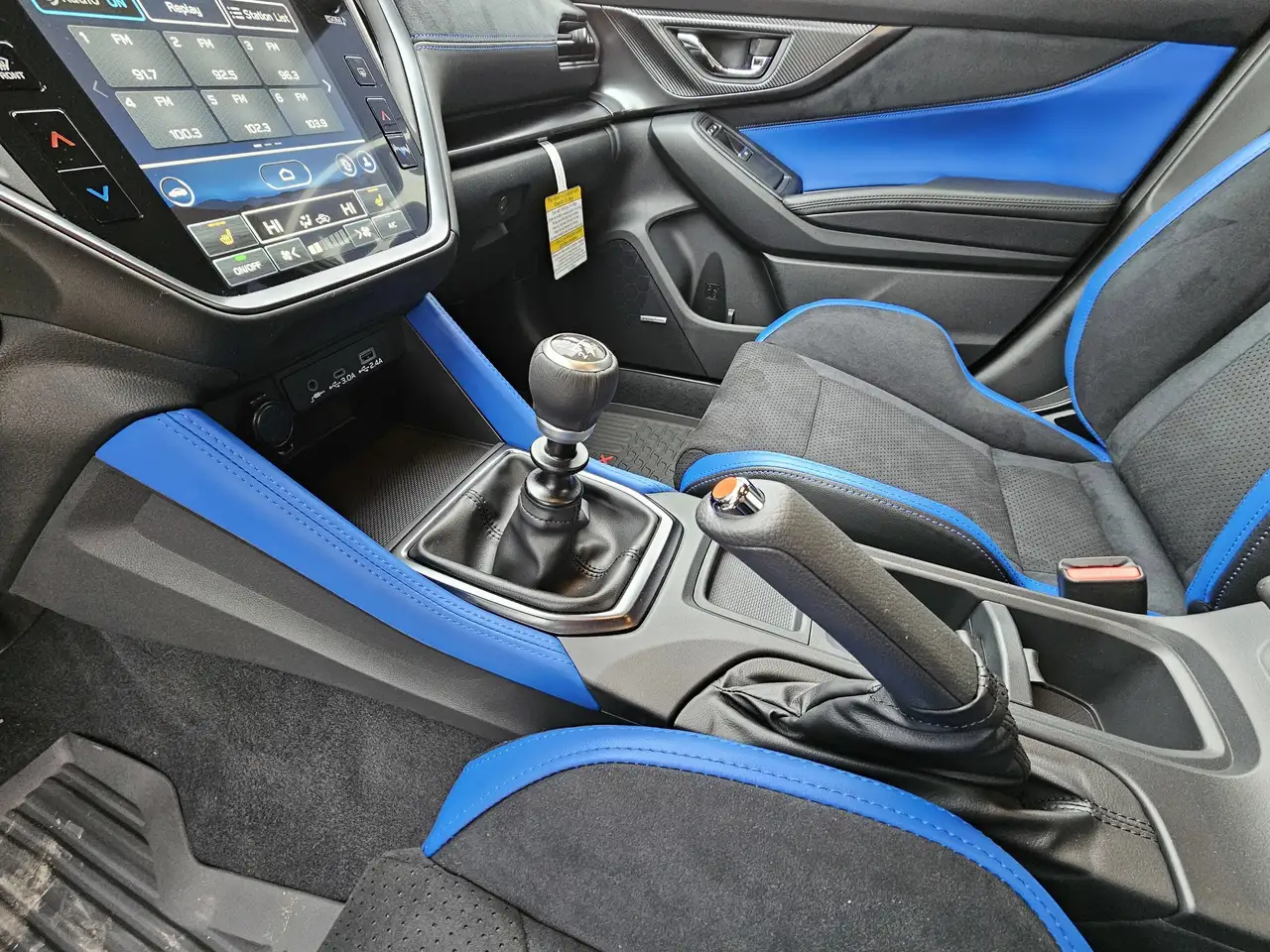 Subaru WRX снимка Subaru WRX