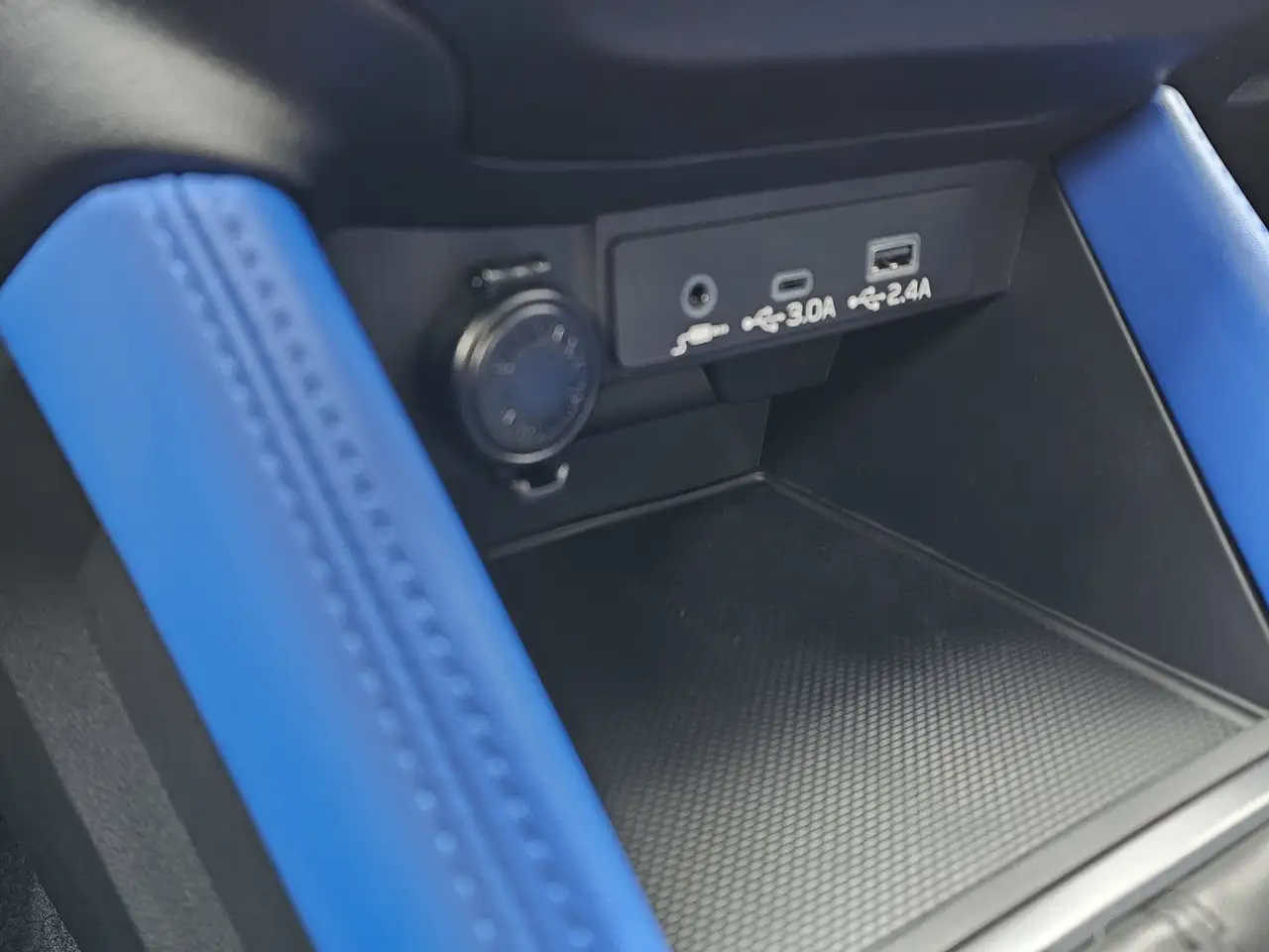 Subaru WRX снимка Subaru WRX