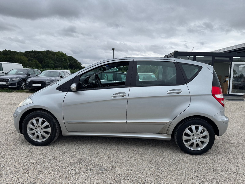 Mercedes-Benz A 150 A A 150 5-türig TÜV-Inspektion NEU AC PDC — photo 18