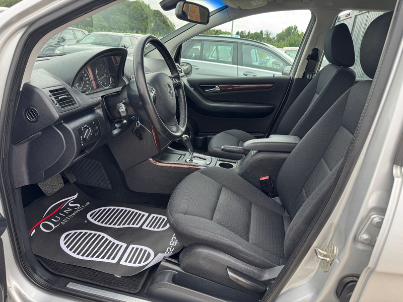 Mercedes-Benz A 150 A A 150 5-türig TÜV-Inspektion NEU AC PDC — photo 7