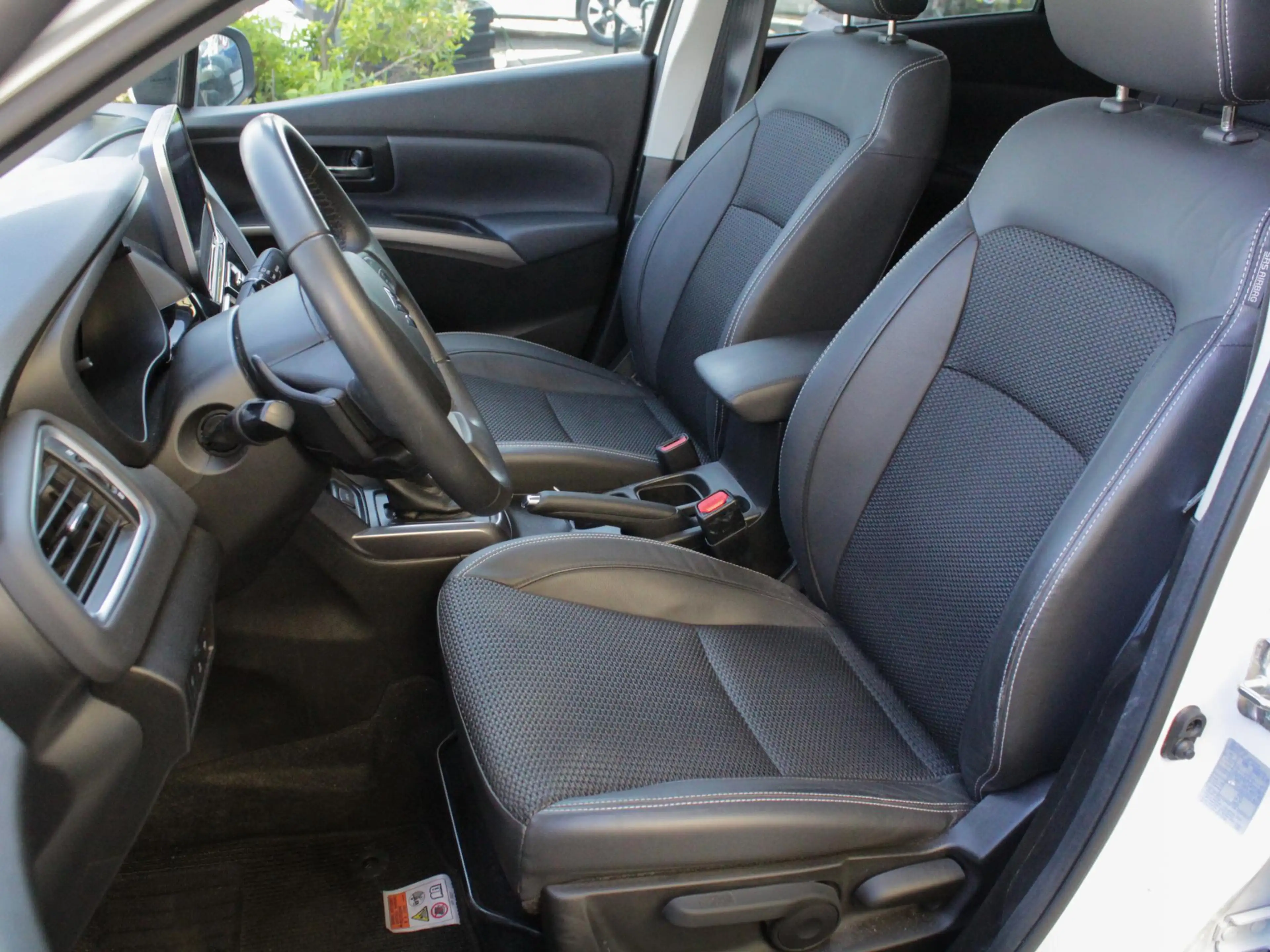 Suzuki S-Cross 1.5 Hybrid Style Automaat | Navi | Leder | Schuifd — photo 6