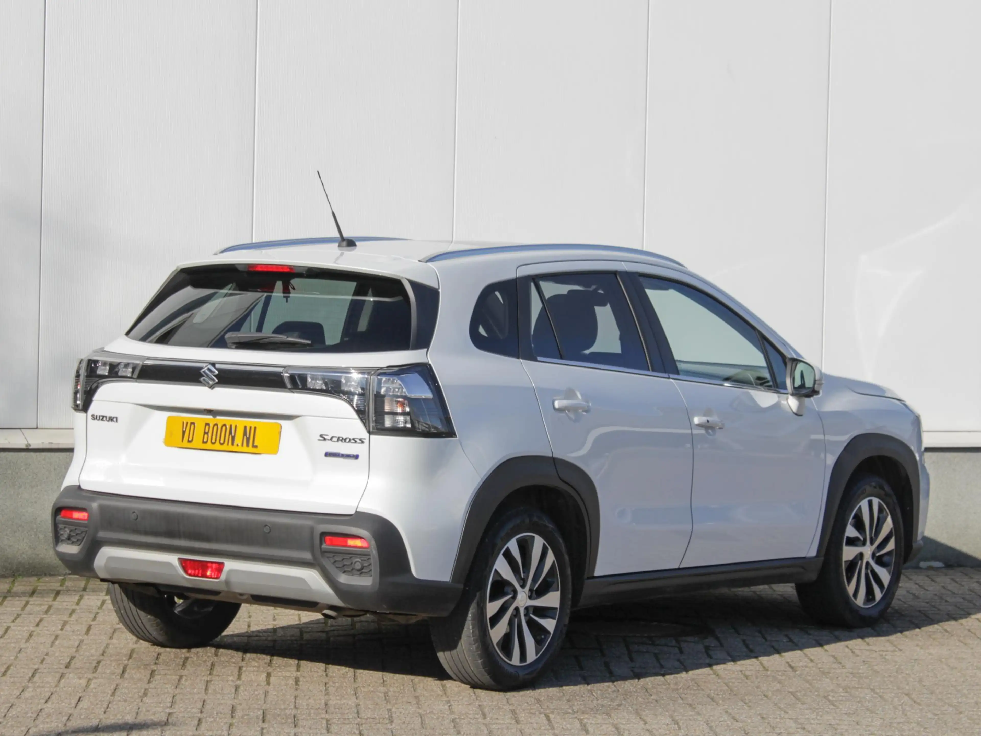 Suzuki S-Cross 1.5 Hybrid Style Automaat | Navi | Leder | Schuifd — photo 4