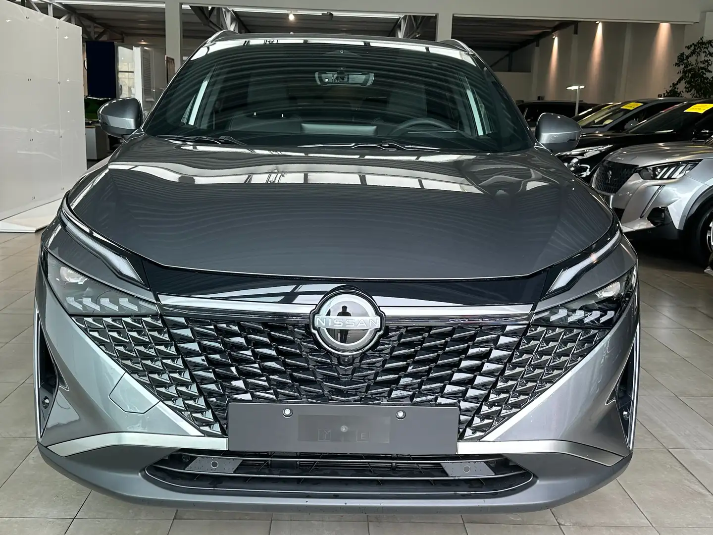 Nissan Qashqai 1.3 DIG-T 158PS Automatik Tekna LED Navi CarPlay Gris - 2