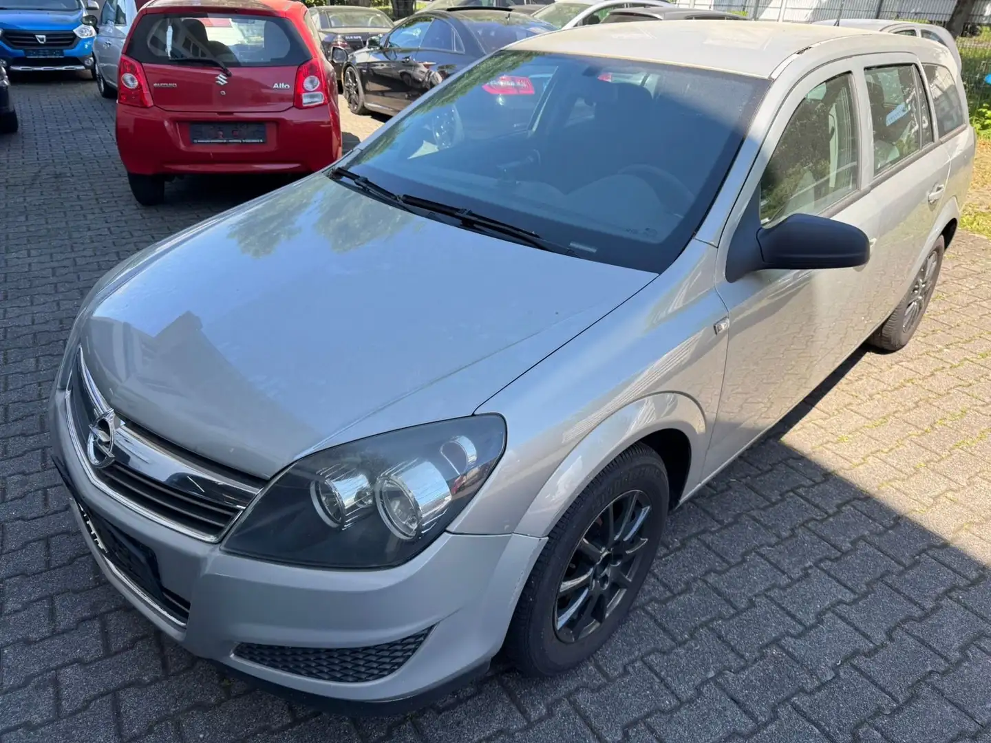 Opel Astra H Caravan Selection*KUPPLUNGSSCHADEN* Gris - 2