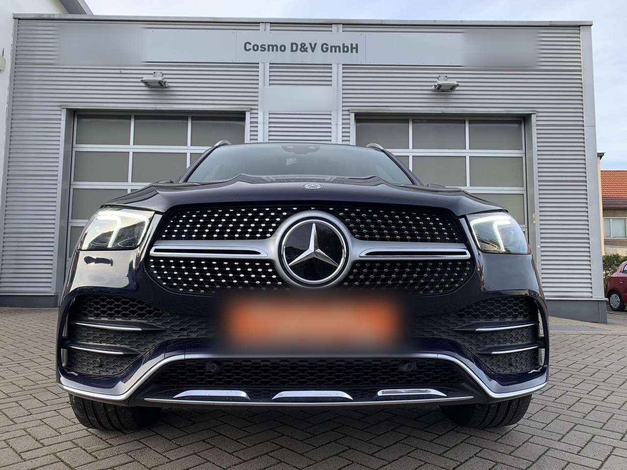 Mercedes-Benz-GLE 400-d AMG-Line 4M 7-Sitzer+AHK+Airmatic+360°