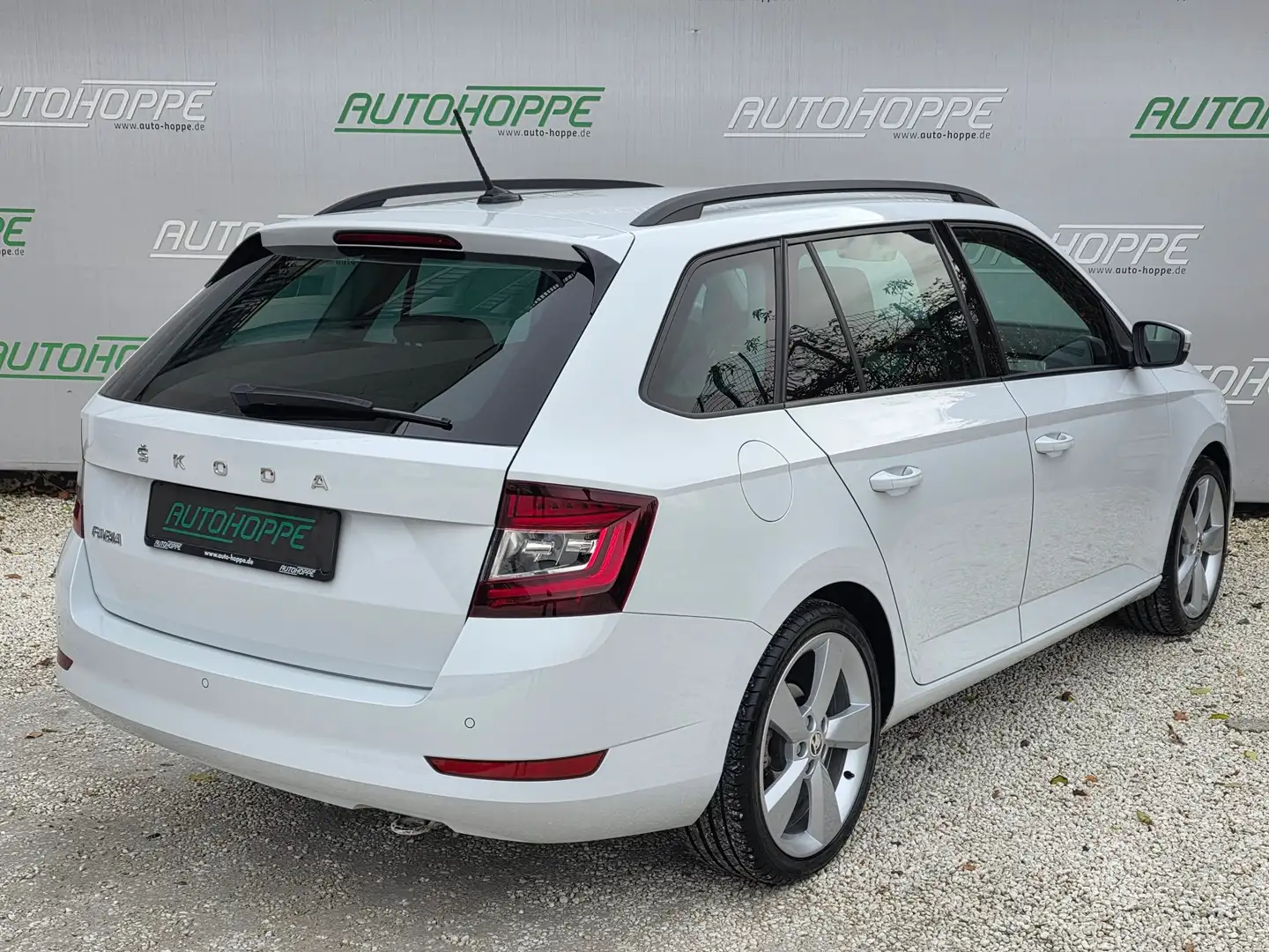 Skoda Fabia Best of, Navi, ACC, AHK, full LED, 1.Hand, Garant Weiß - 2