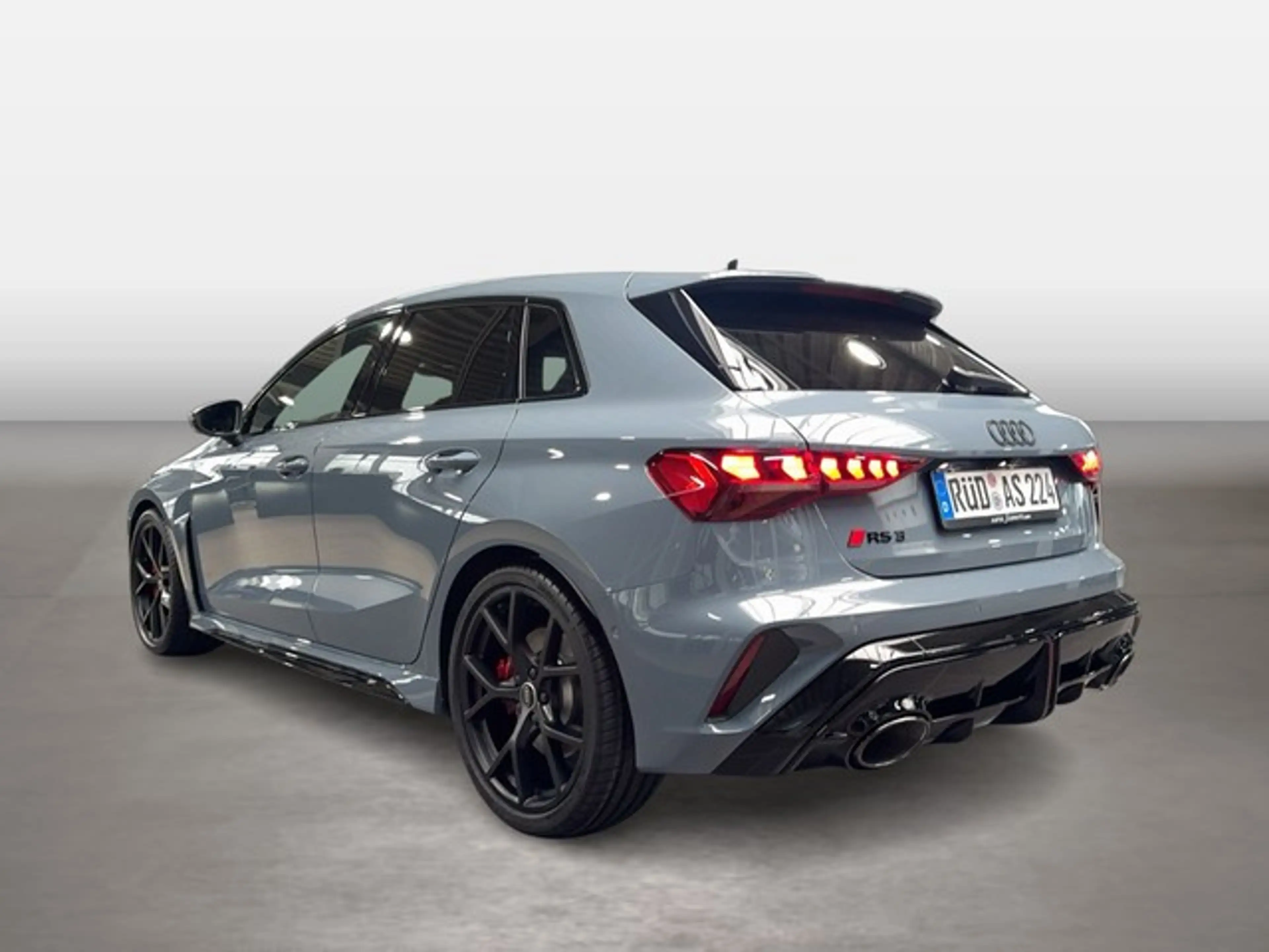 Audi RS3 RS 3 Sportback 2.5 TFSI quattro Panorama Head-U... — photo 3