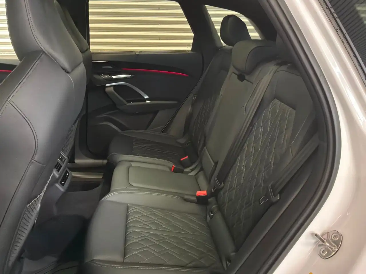 Audi SQ5 снимка Audi SQ5