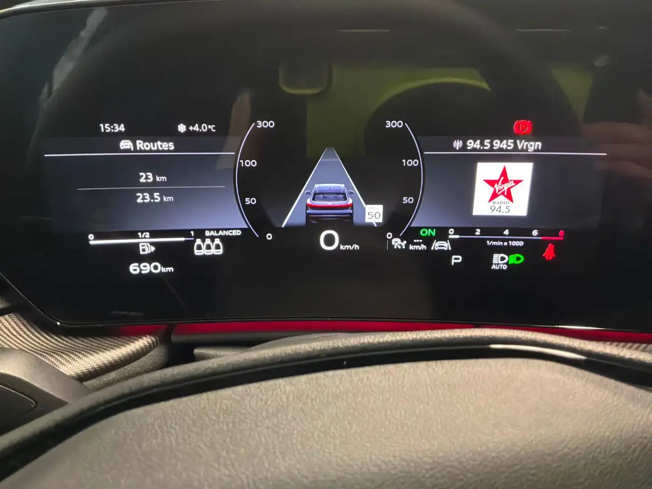 Audi SQ5 снимка Audi SQ5