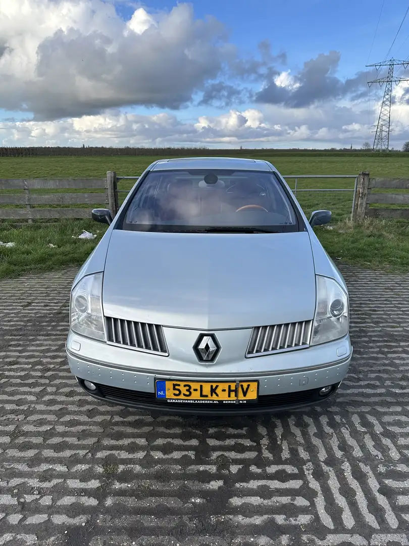 Renault Vel Satis 3.5 V6 Initiale Grau - 1