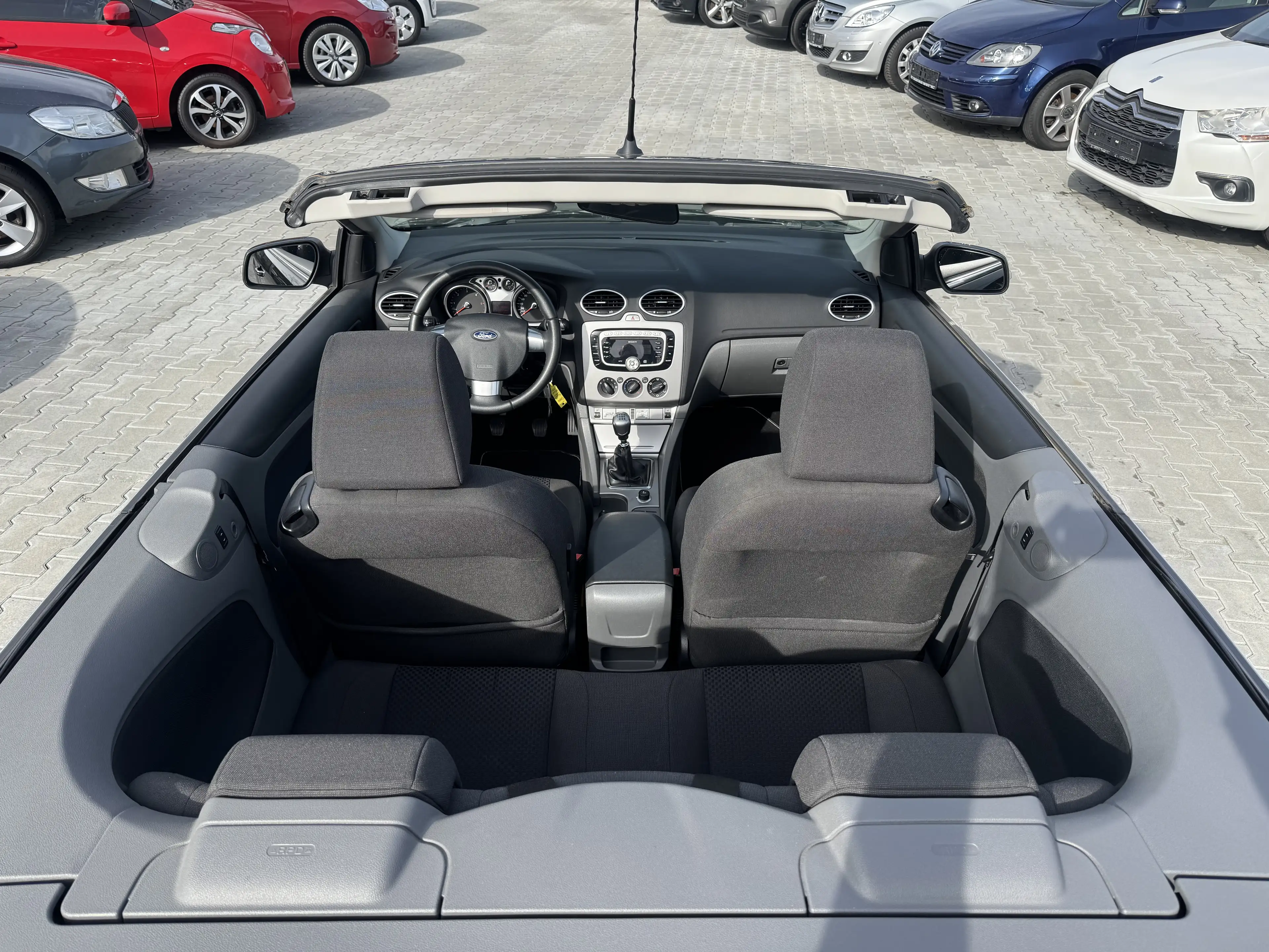 Ford Focus CC Cabrio 2.0 TDCi Black Magic / Klima / 1 Hand — photo 14